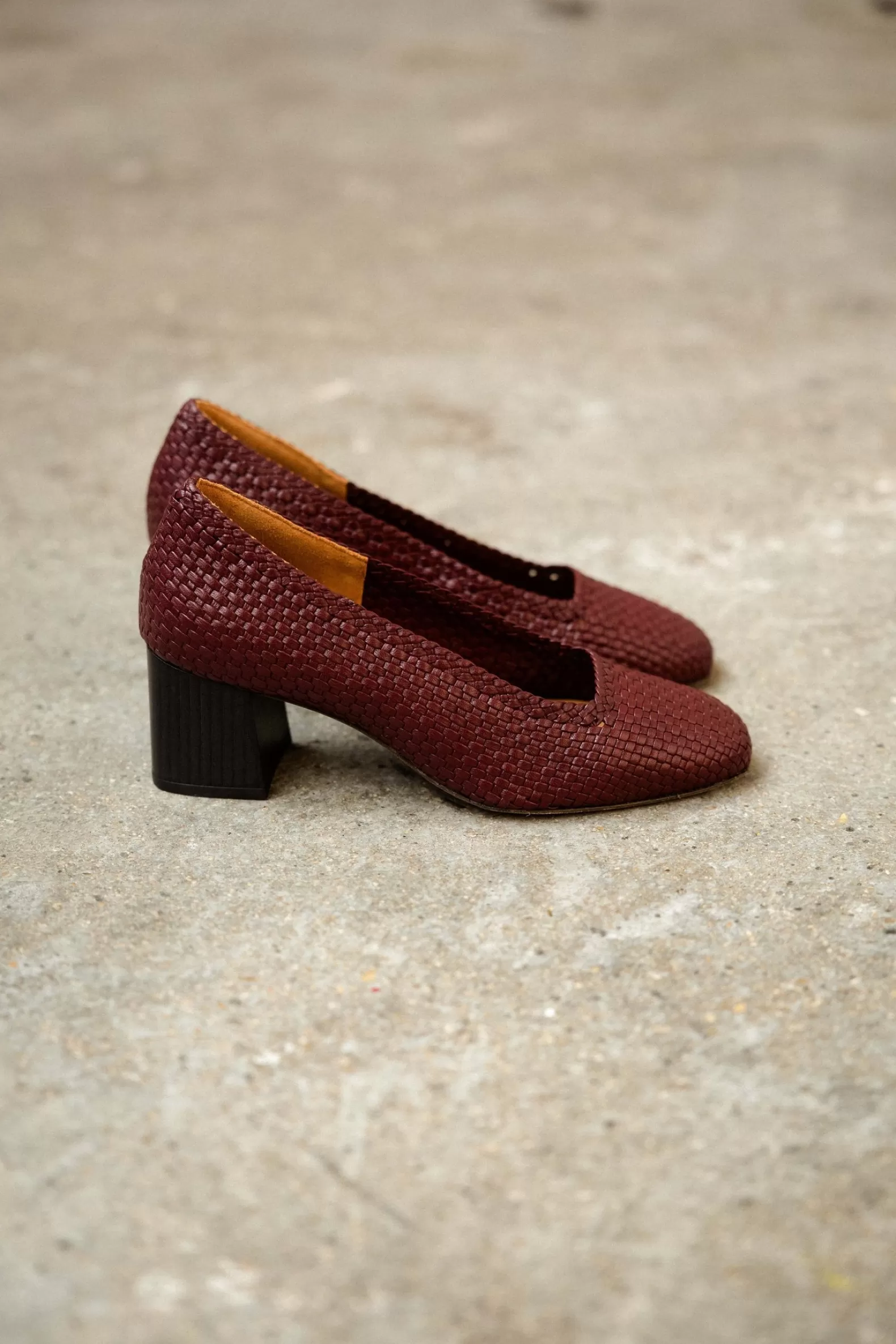 Bobbies Tilvia Grenat Online
